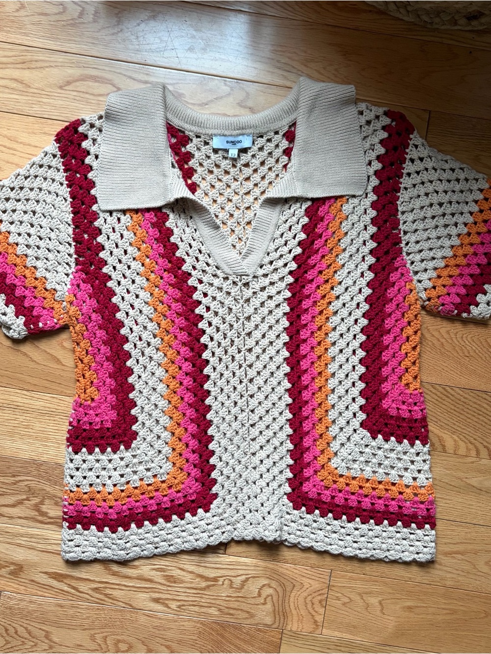 SUNCOO Crochet Polo Top in Beige with Pink & Orange Accents